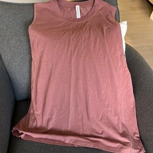 Lulu ladies size 12 loose fitting tank top